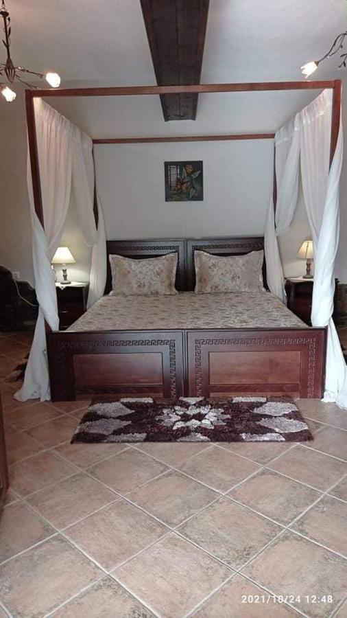 Guesthouse Athanasiou Loutraki  Bagian luar foto
