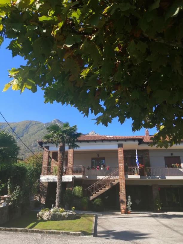 Guesthouse Athanasiou Loutraki  Bagian luar foto